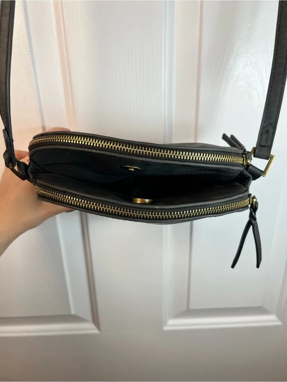 Universal Thread Faux Leather Distressed Small Satchel Crossbody Bag